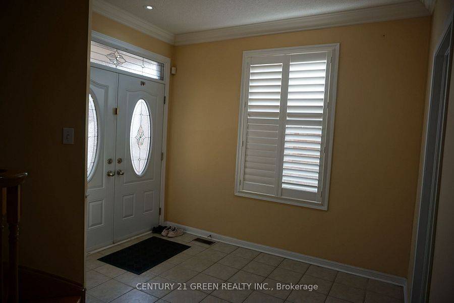 Mississauga, ON L5V 2X2,5999 Sidmouth ST