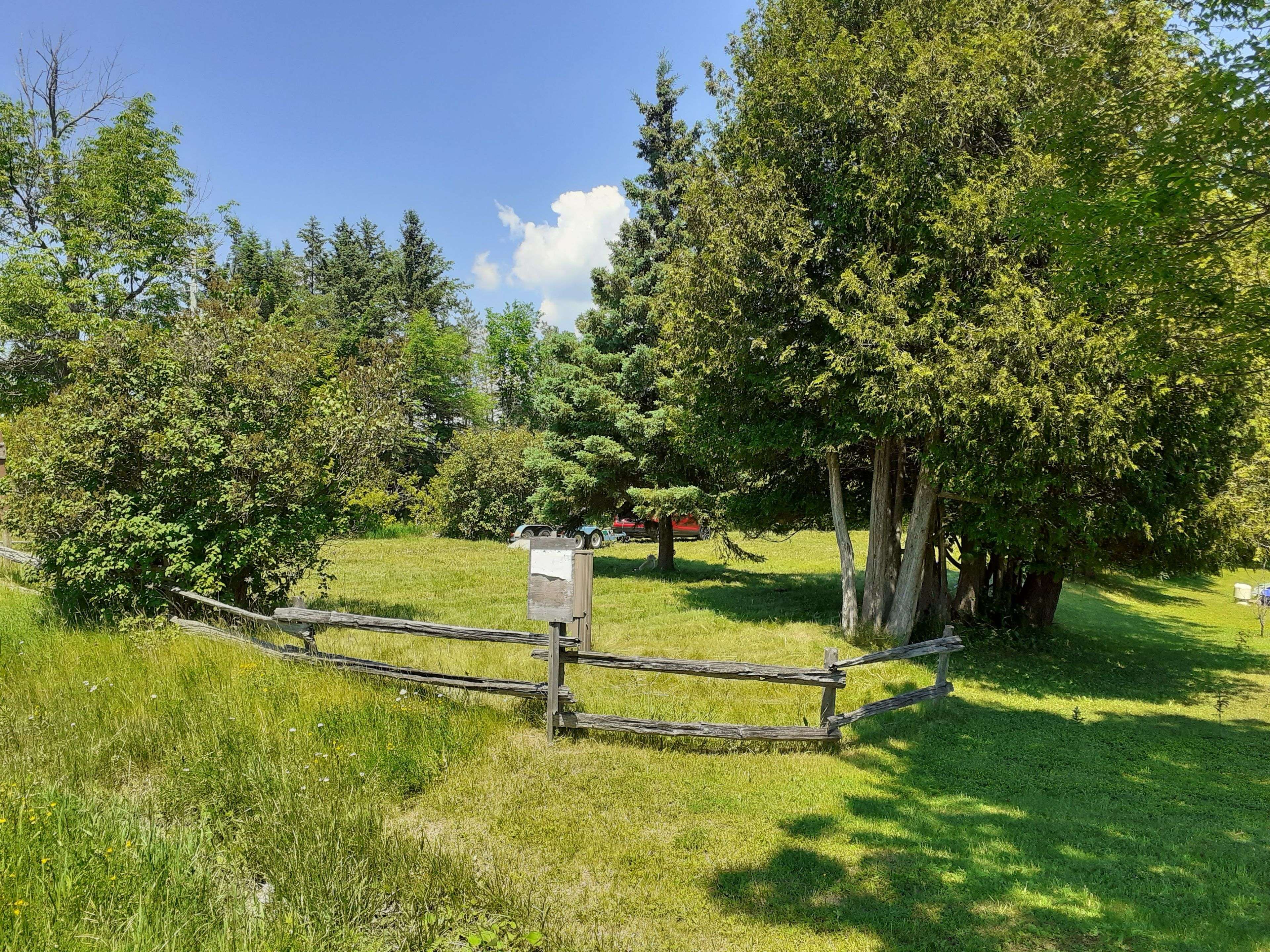 Kawartha Lakes, ON K0M 0A6,4 Shadow Lake Road 57 RD