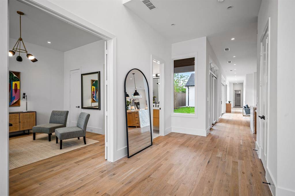 Dallas, TX 75209,4801 W Hanover Avenue