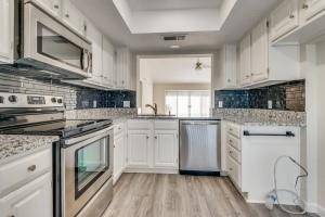 Irving, TX 75062,4539 N O connor Road #2233