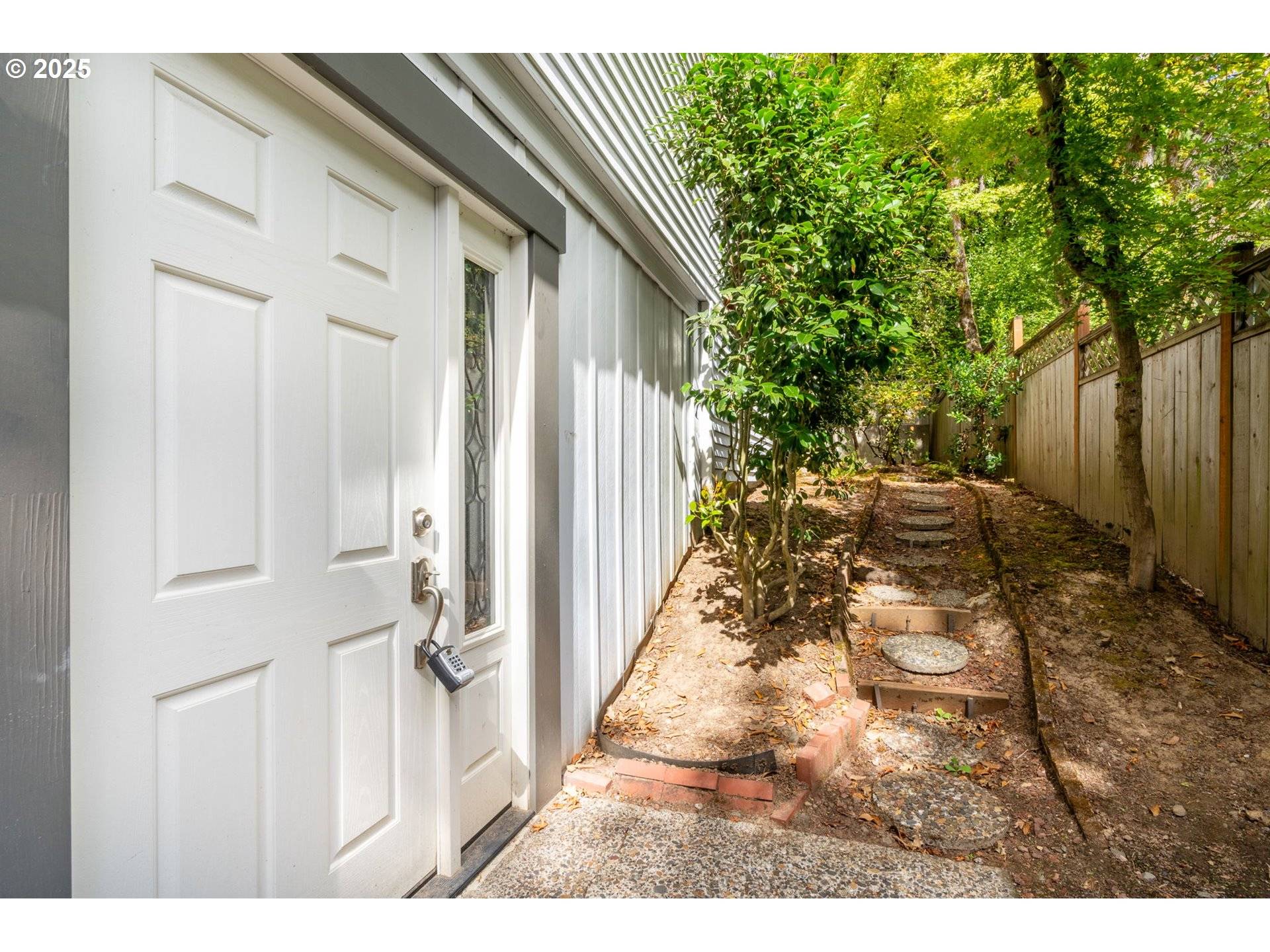 Portland, OR 97225,1442 SW 66TH AVE