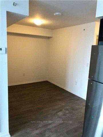 Toronto W04, ON M6A 2S7,3091 Dufferin ST #1413
