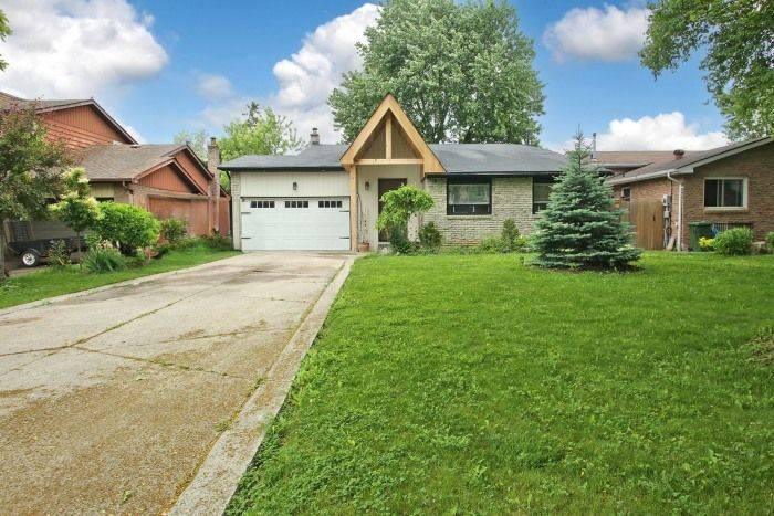Caledon, ON L7E 3Z2,353 Kingsview DR