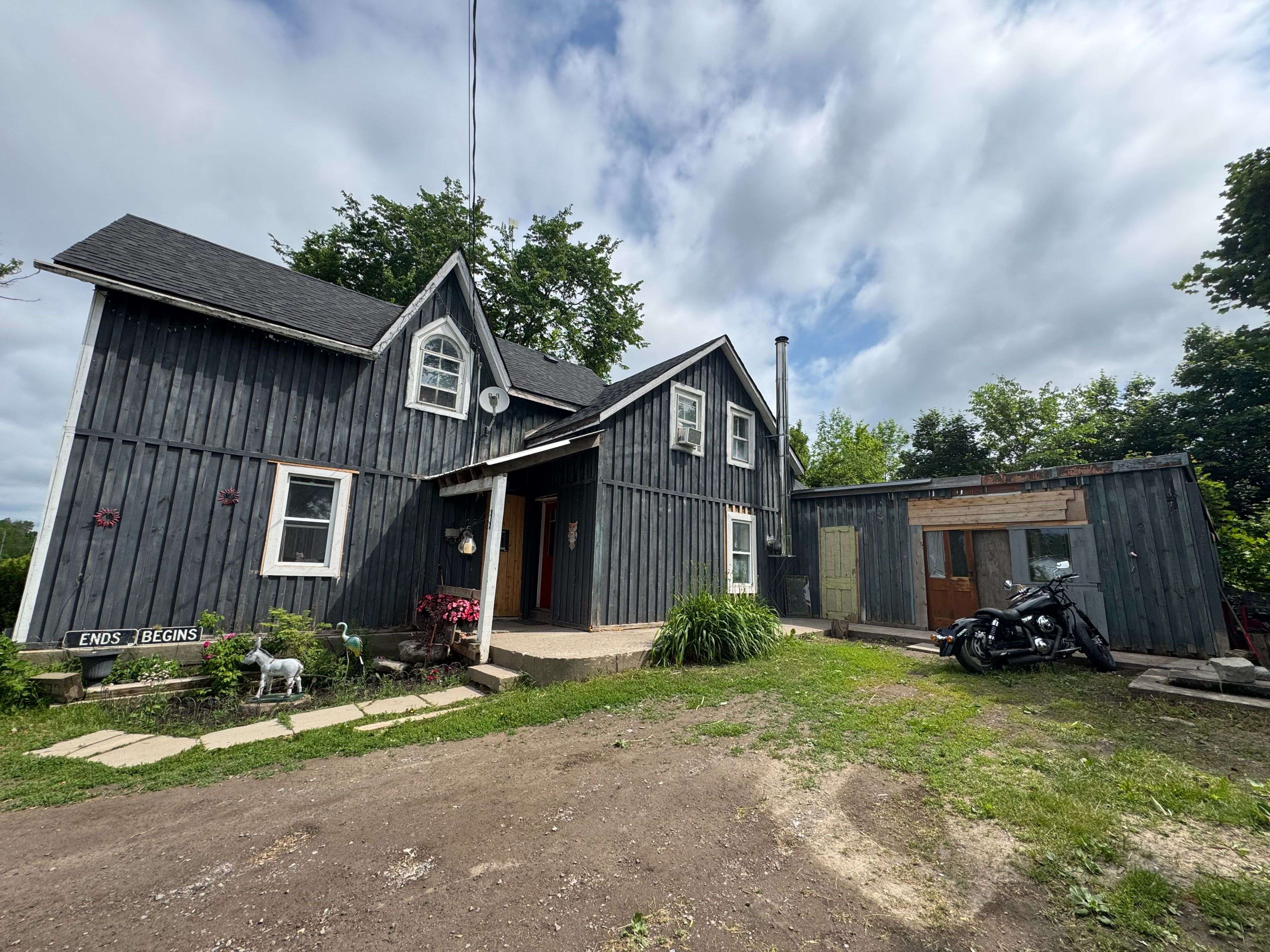 Stirling-rawdon, ON K0K 2M0,5404 Stirling Marmora RD