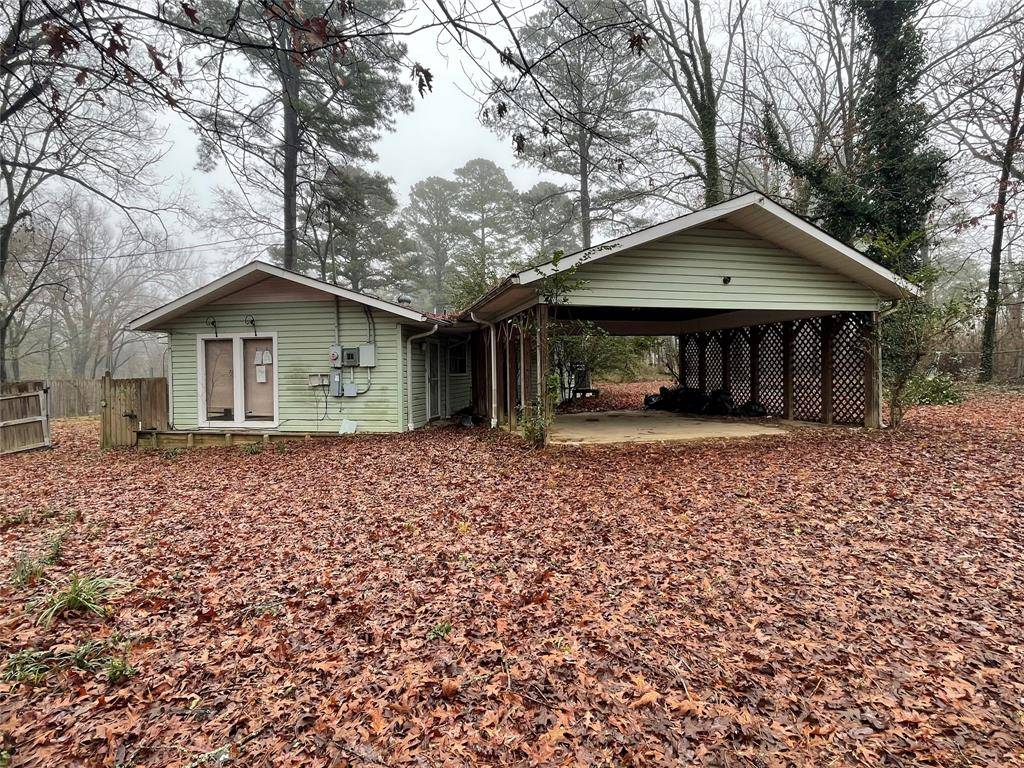 Mooringsport, LA 71060,8696 Highway 169