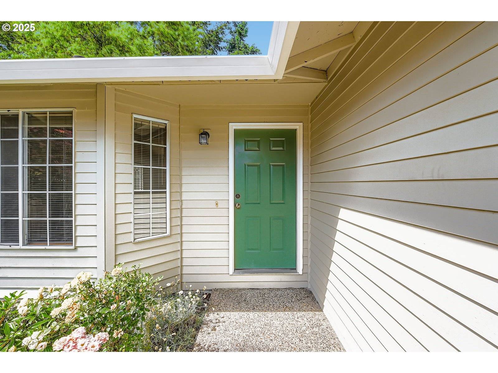 Portland, OR 97229,21122 NW CANNES DR