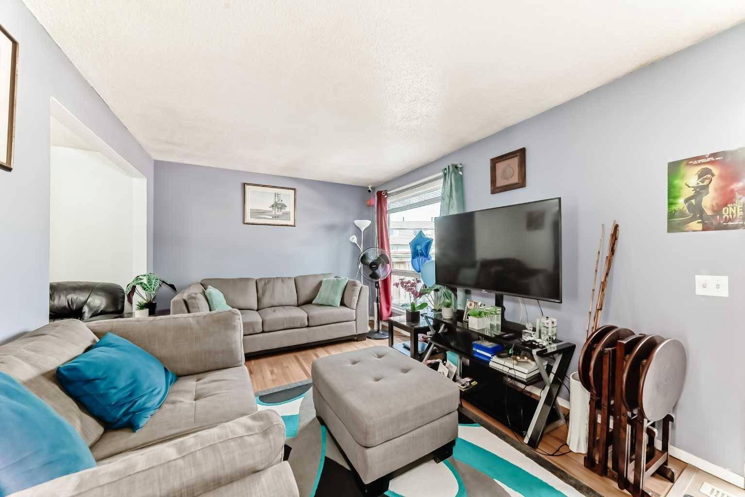 Calgary, AB T2A 2G7,5425 Pensacola CRES SE #37