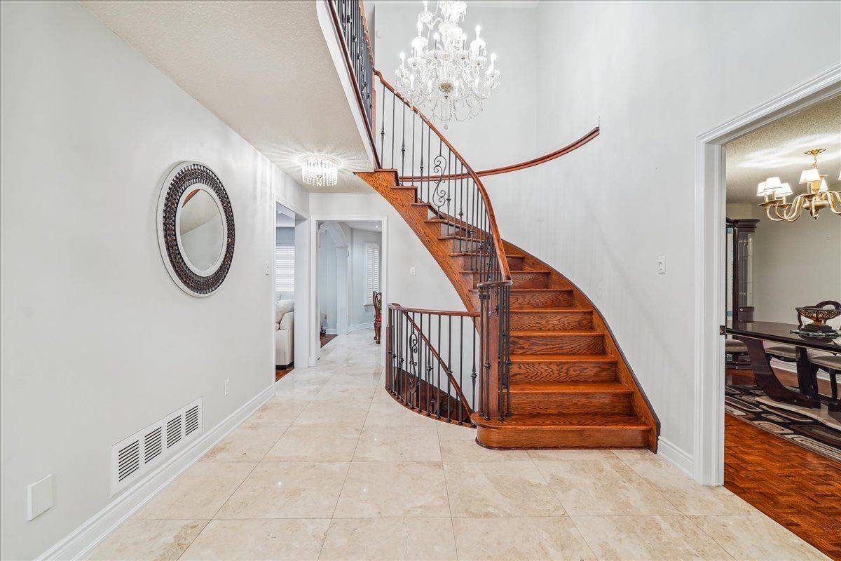 Vaughan, ON L4L 8R4,70 Mapes AVE