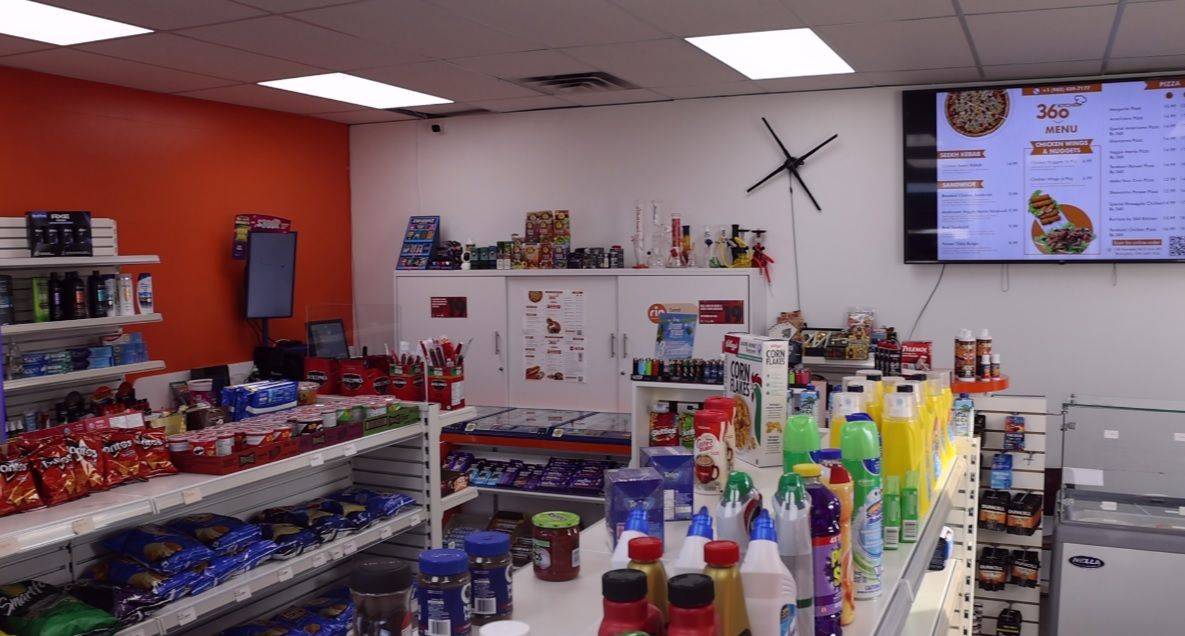 Brampton, ON L6W 3G6,168 Kennedy RD #9