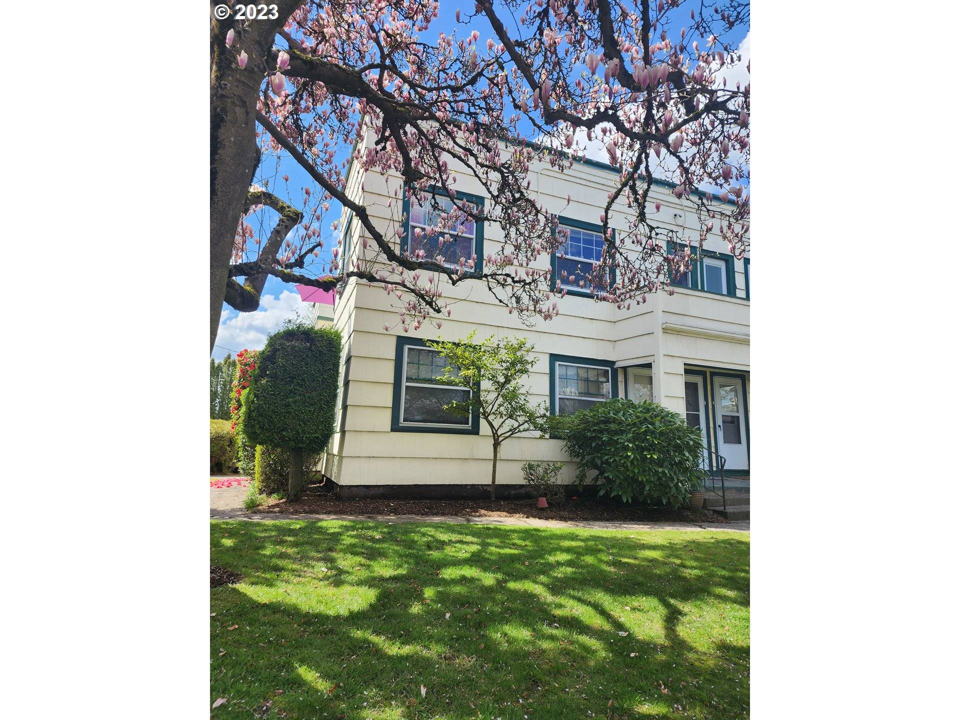 Portland, OR 97217,709 N ROSA PARKS WAY