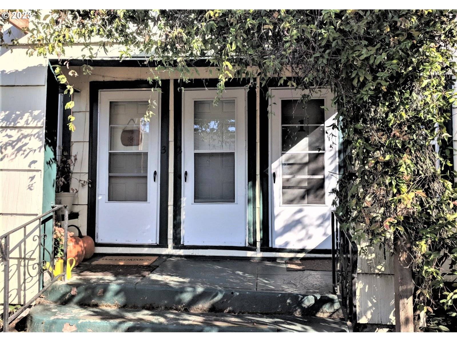 Portland, OR 97217,709 N ROSA PARKS WAY