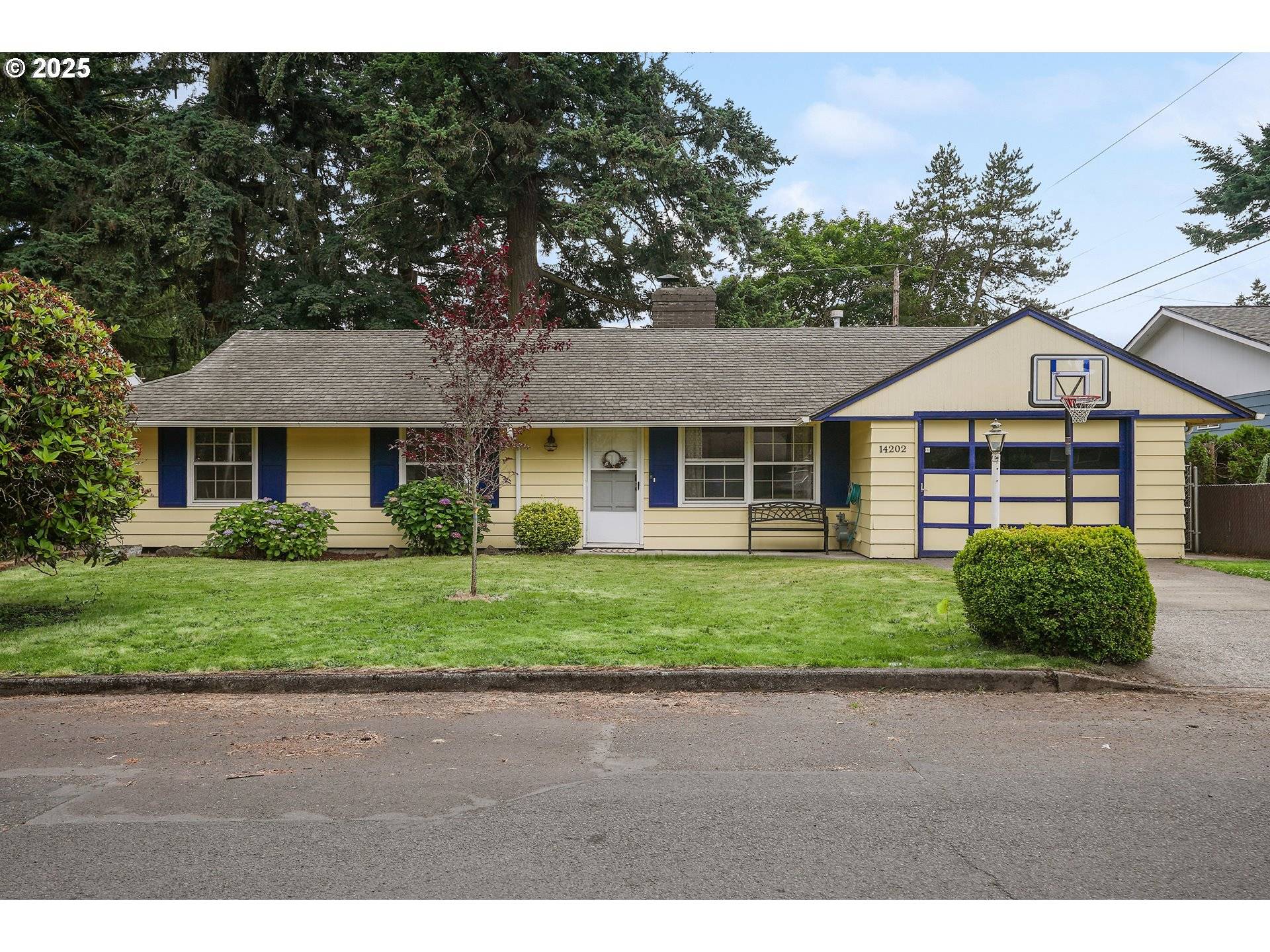 Portland, OR 97233,14202 SE MARKET ST