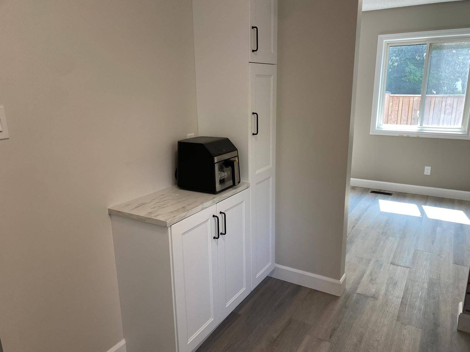 Burlington, ON L7R 4H7,2200 Glenwood School DR #28