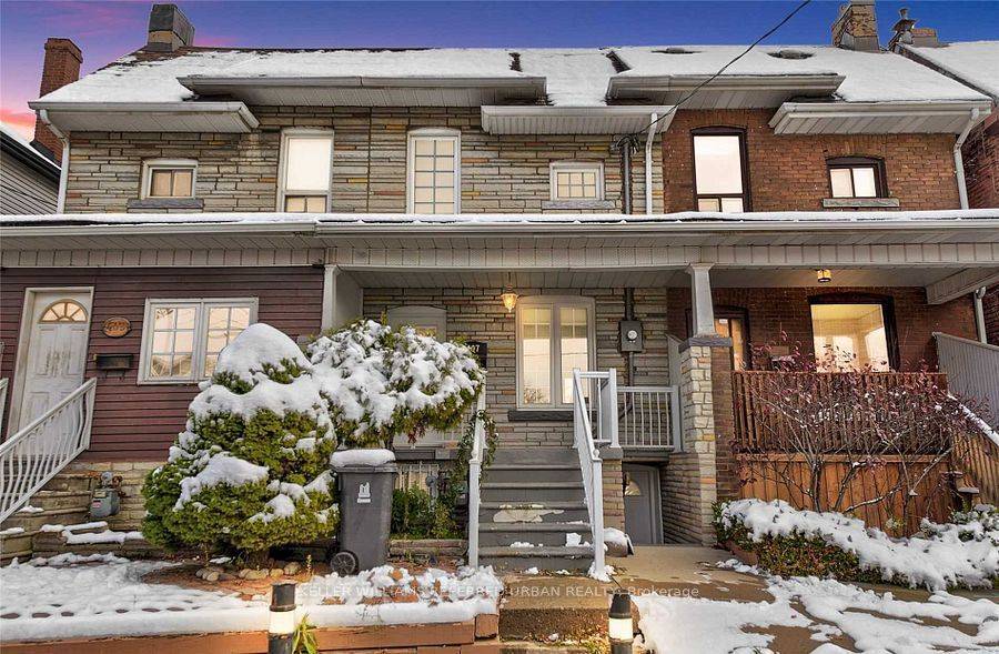 Toronto W03, ON M6N 2W4,407 Symington AVE #Lower