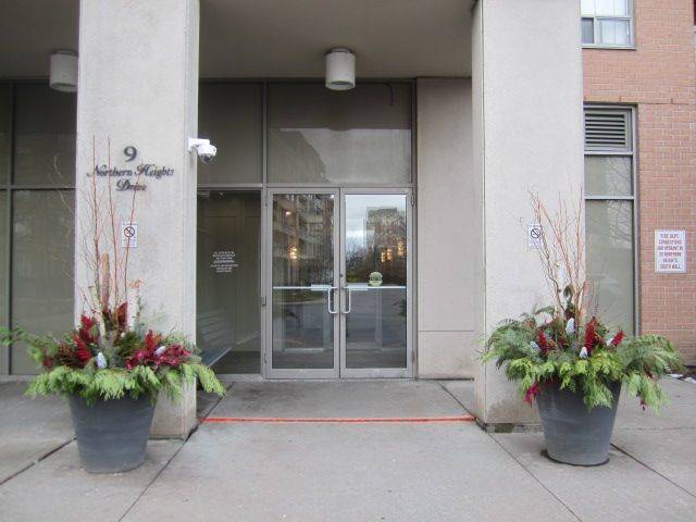 Richmond Hill, ON L4B 4M5,9 Northern Heights DR #907