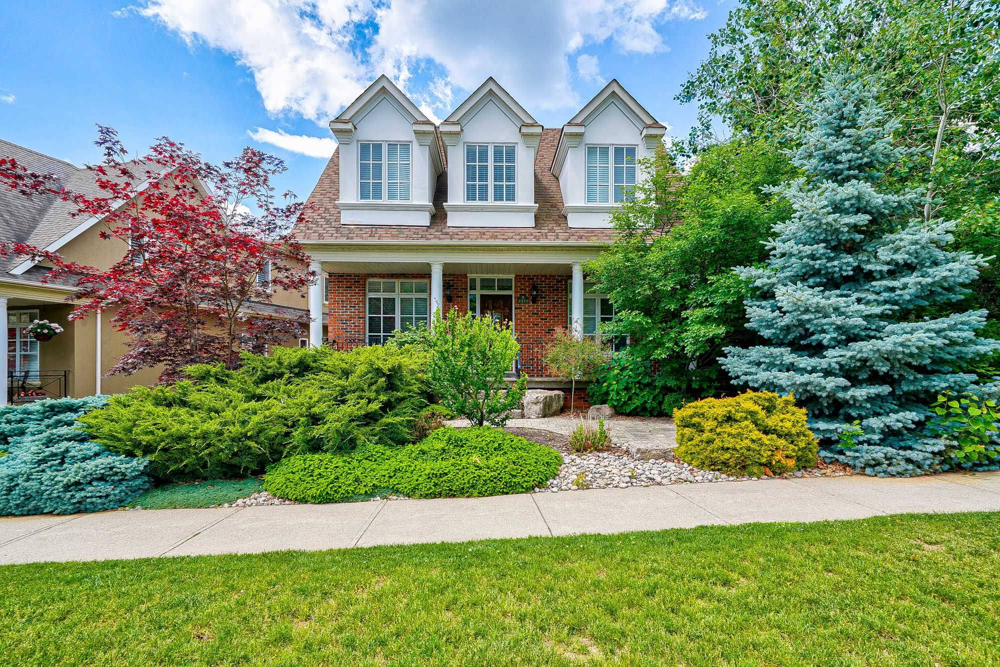 Oakville, ON L6H 6Y8,2273 Woodfield RD
