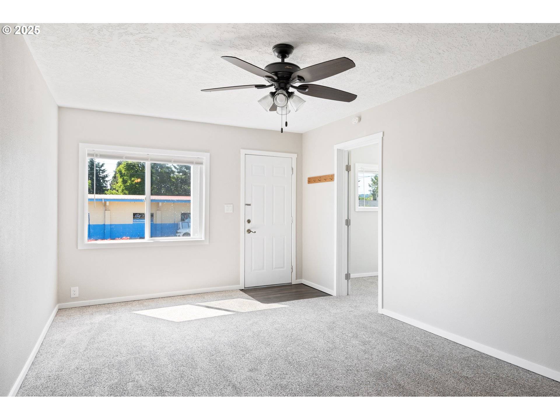 Kelso, WA 98626,904 N 7TH AVE