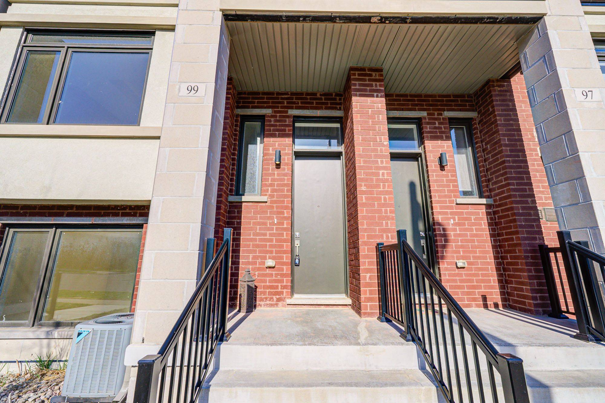 Vaughan, ON L6A 5C6,99 Crimson Forest DR