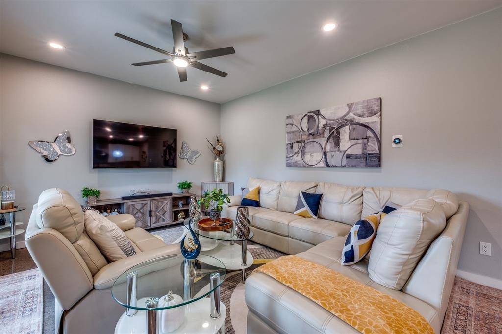 Dallas, TX 75216,1339 Hendricks Avenue