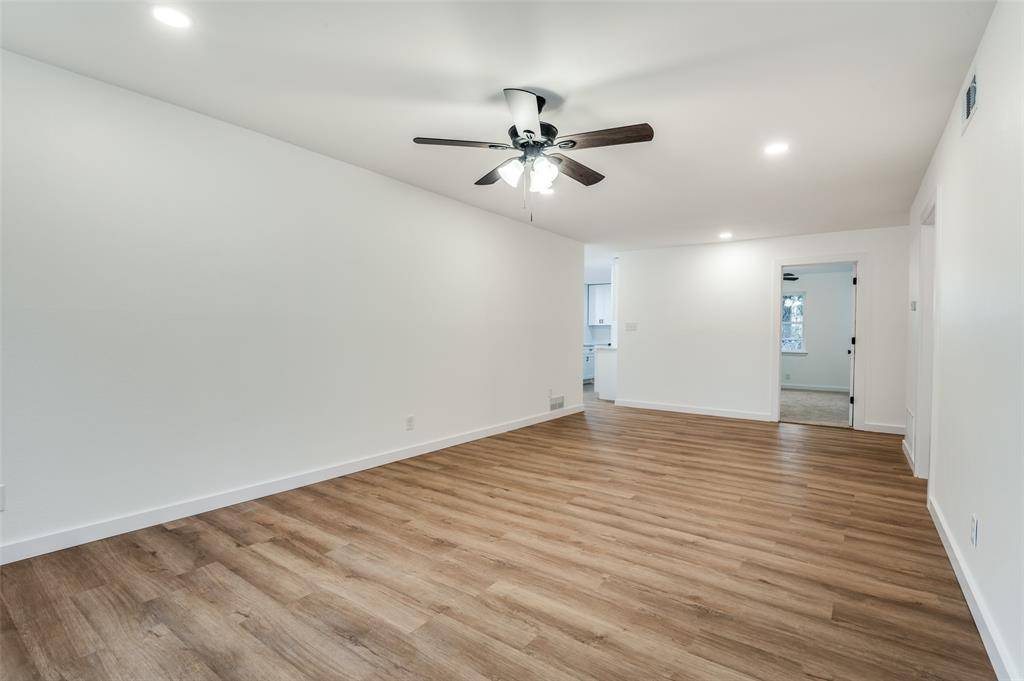 Dallas, TX 75232,4404 Dove Creek Way