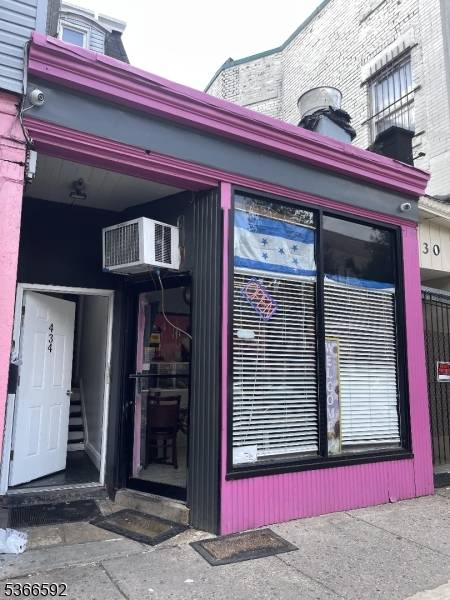 Plainfield City, NJ 07060,434-40 Watchung Ave
