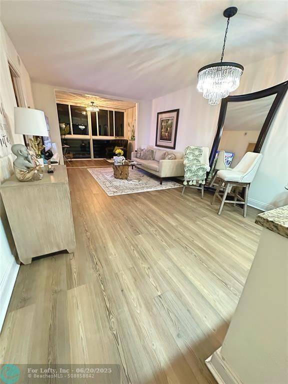 Davie, FL 33324,9410 Poinciana Pl  #303