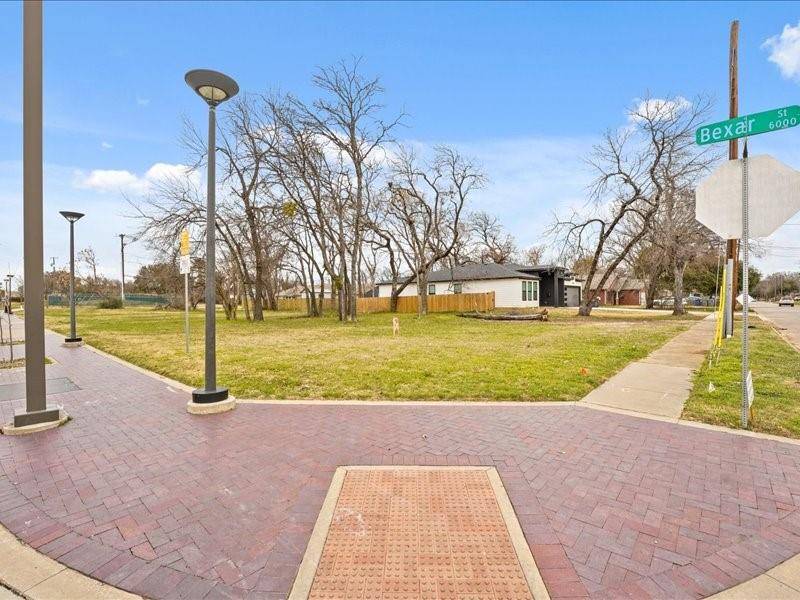 Dallas, TX 75215,6022 Bexar Street