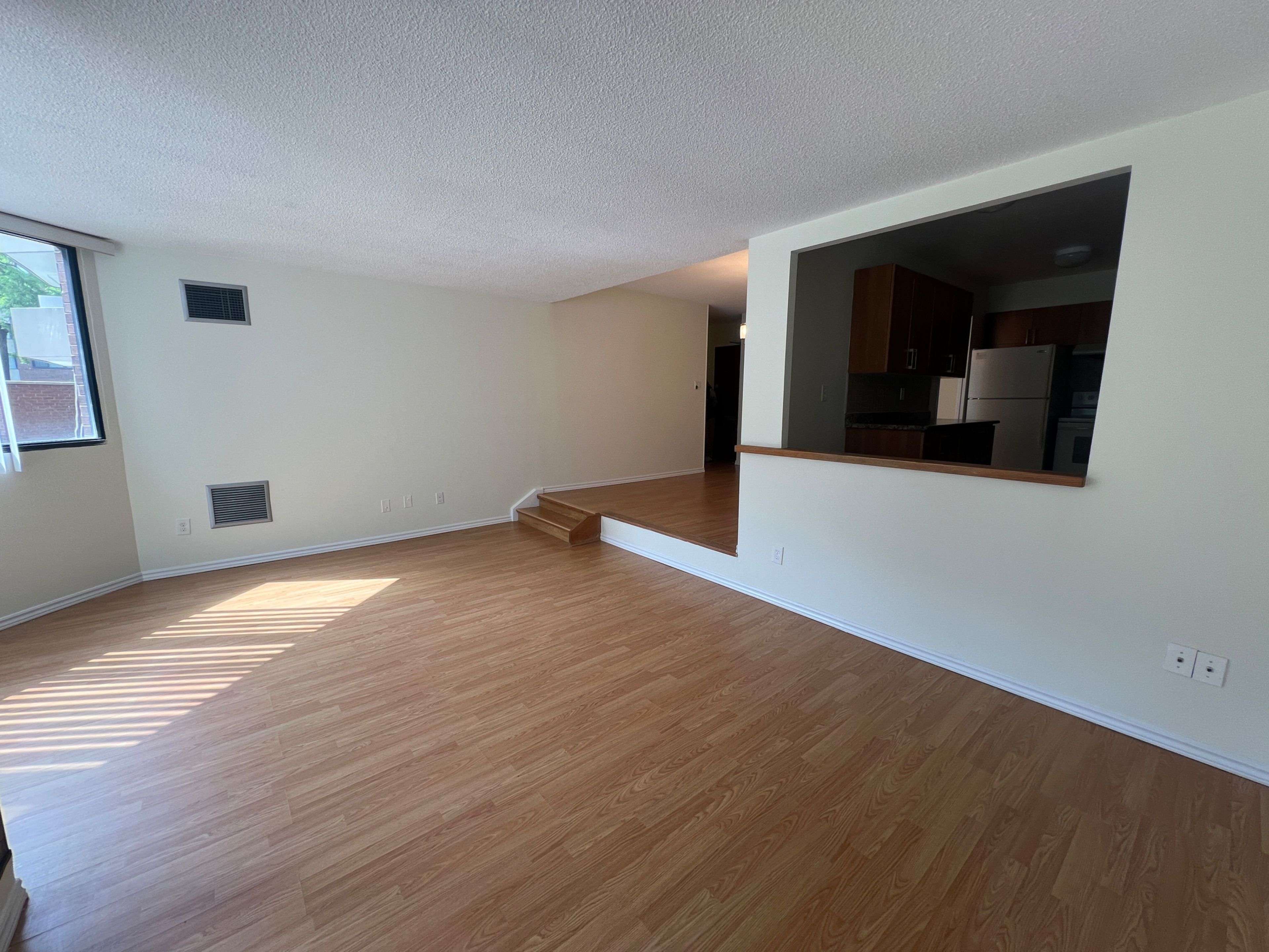 Richmond Hill, ON L4C 5L1,50 Baif BLVD #101
