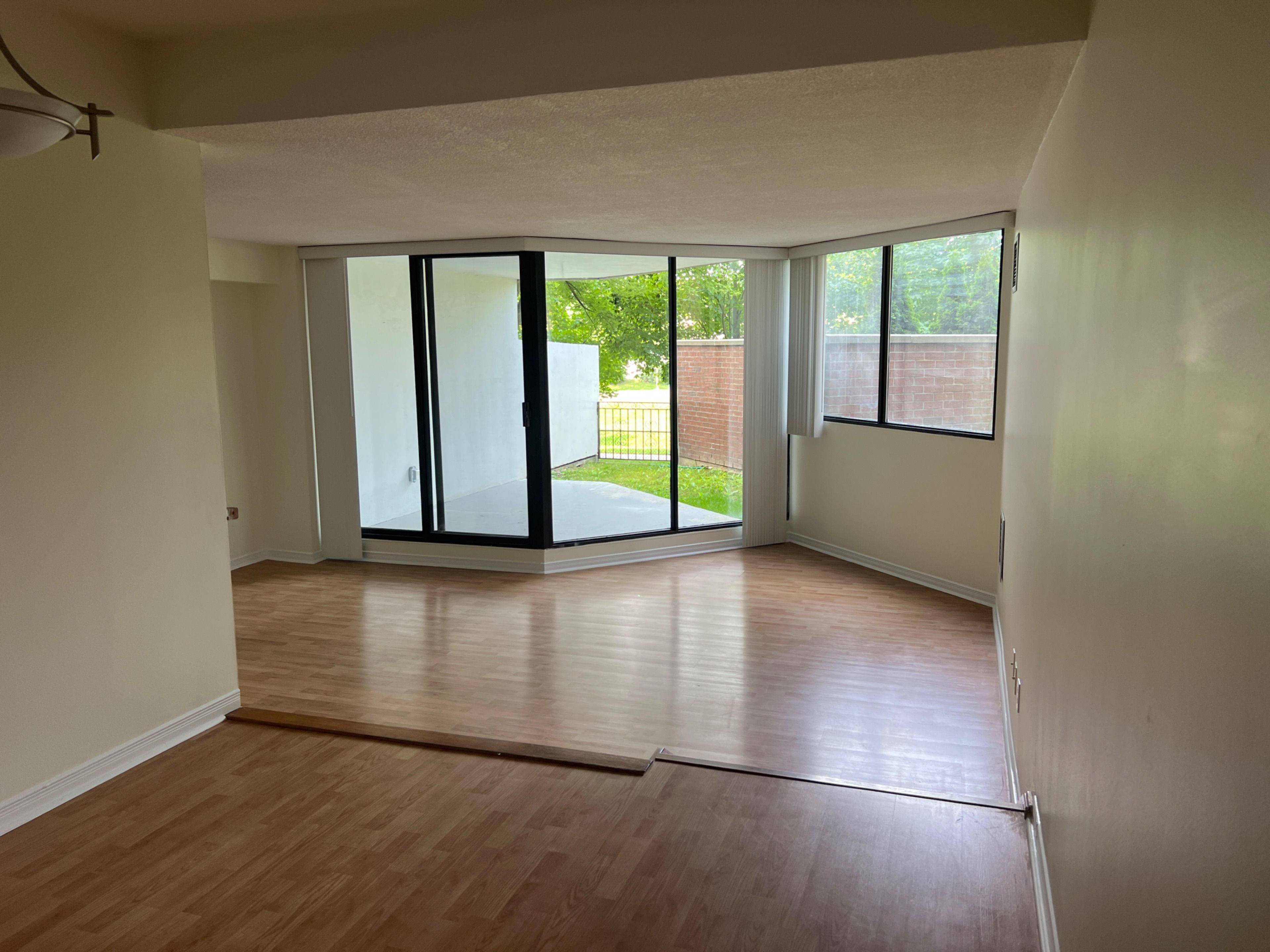 Richmond Hill, ON L4C 5L2,70 Baif BLVD #101