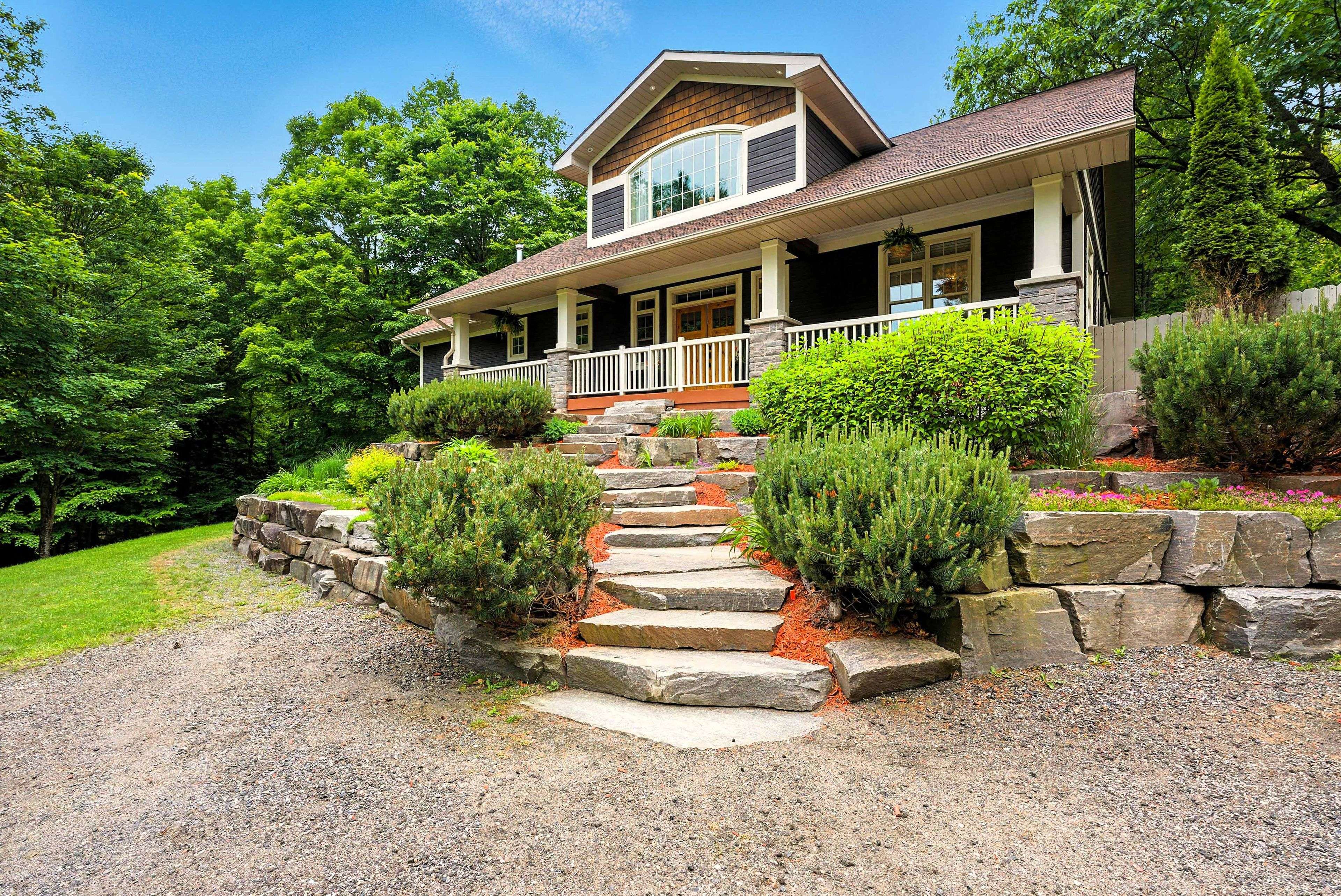 Huntsville, ON P1H 2J2,1474 Etwell RD