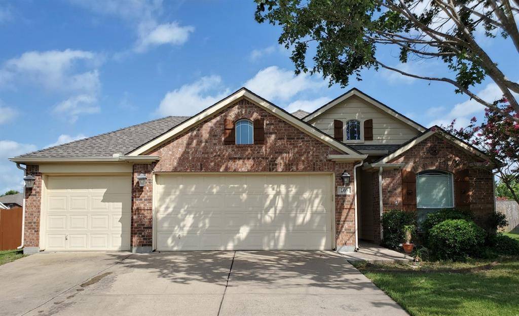 Waxahachie, TX 75165,205 Bear Trail