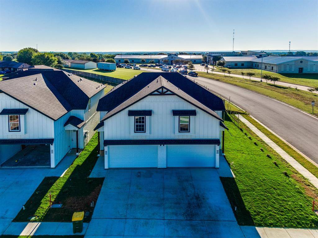 Grandview, TX 76050,916 Cooksey Court #B