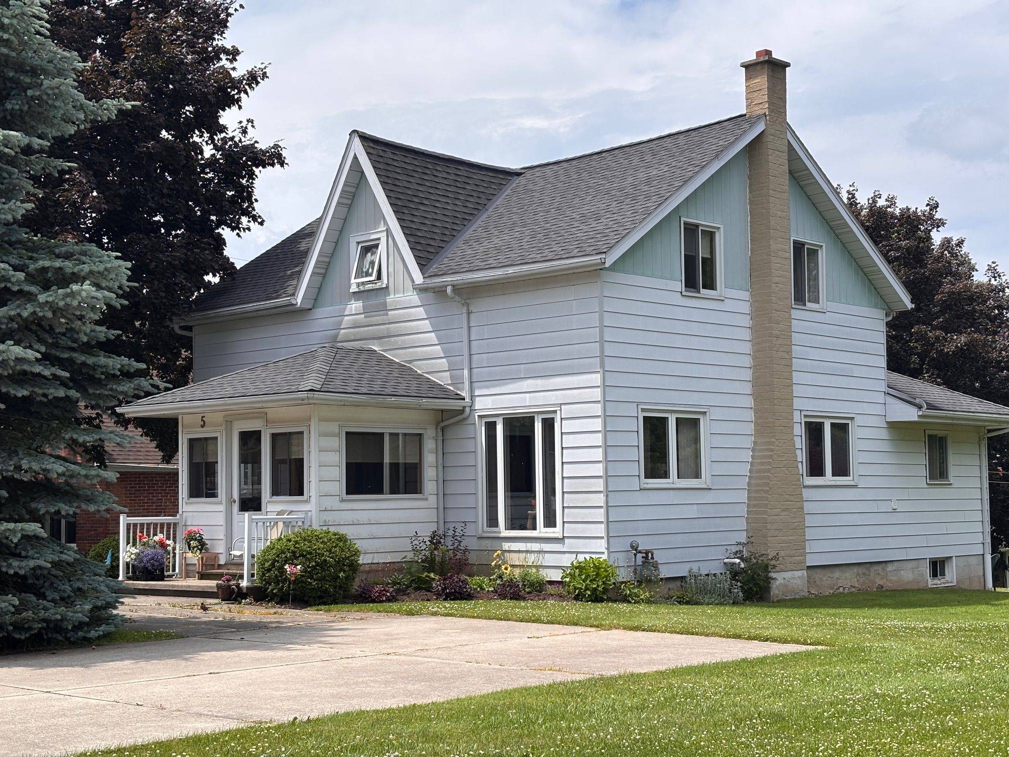 South Bruce, ON N0G 2J0,5 Ignatz ST