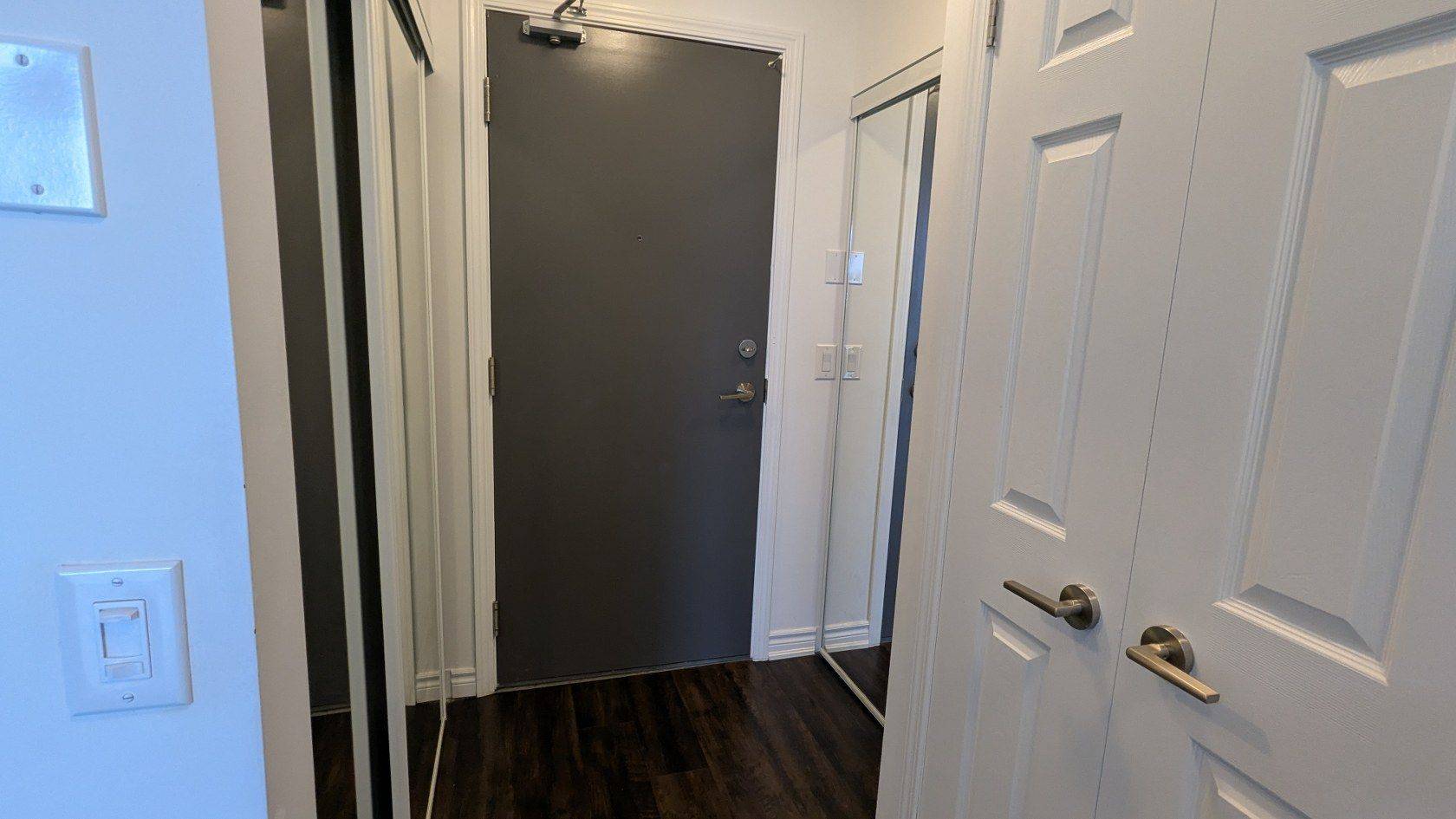 Richmond Hill, ON L4E 1G2,11611 Yonge ST #701
