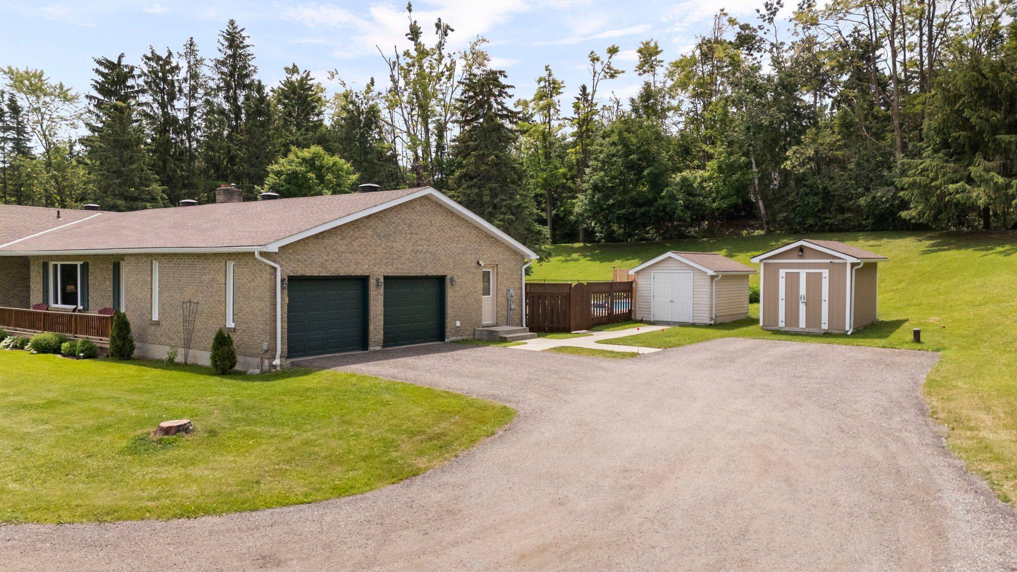 Oro-medonte, ON L3V 6H2,32 Old Scotia PL