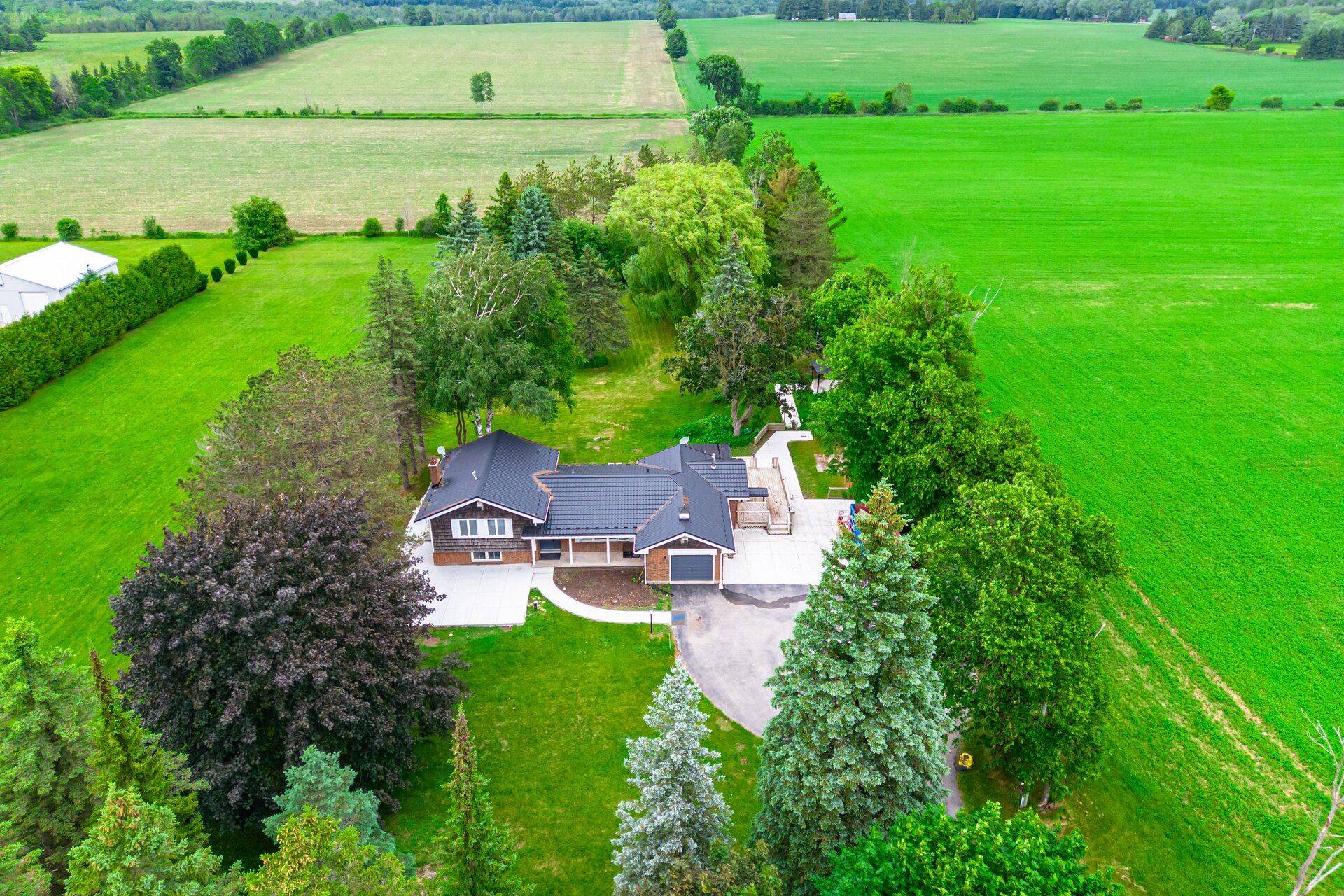 Guelph/eramosa, ON N0B 1B0,5587 Wellington Rd 86, RD E