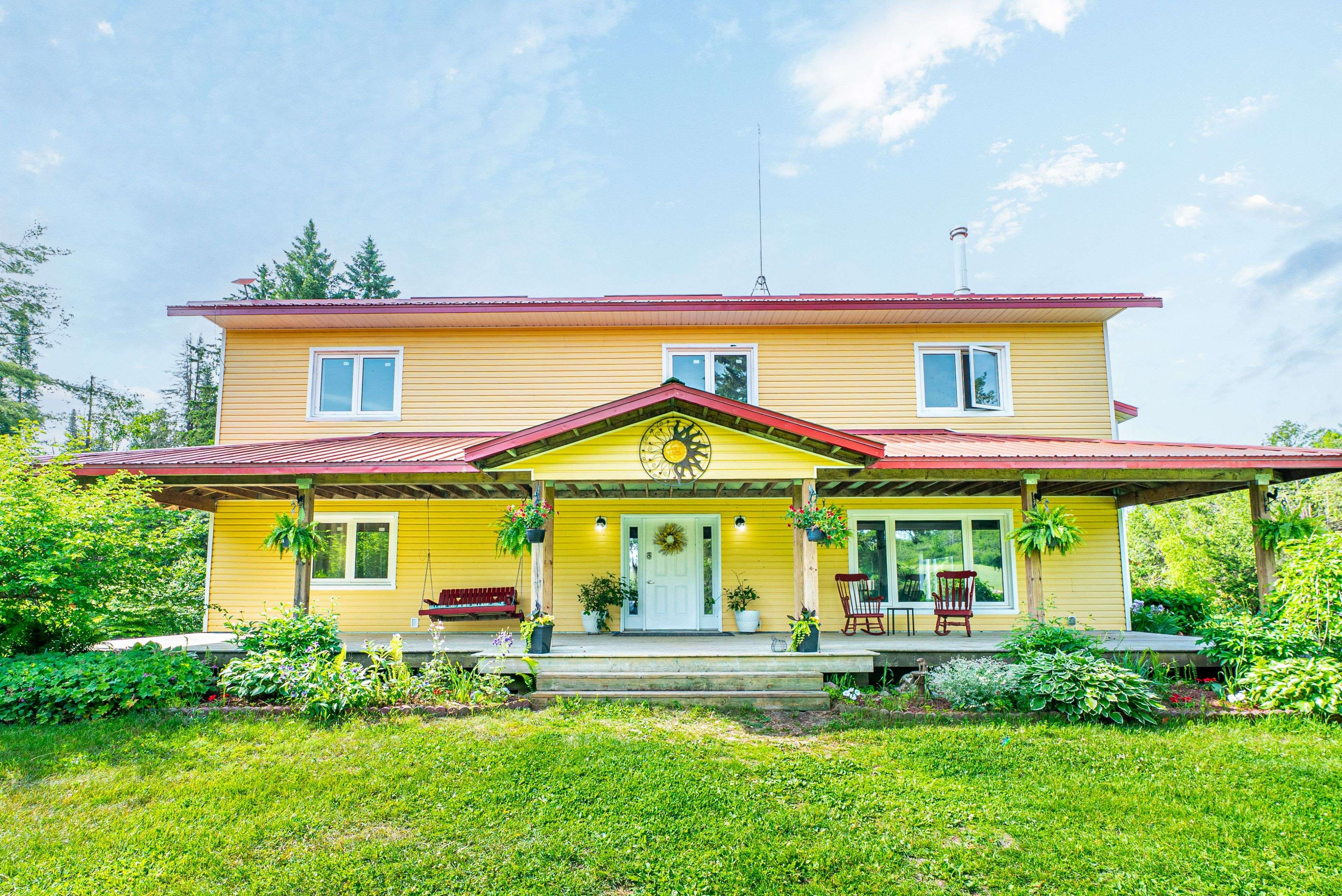 Kawartha Lakes, ON L0B 1K0,1752 Highway 35 N/A S