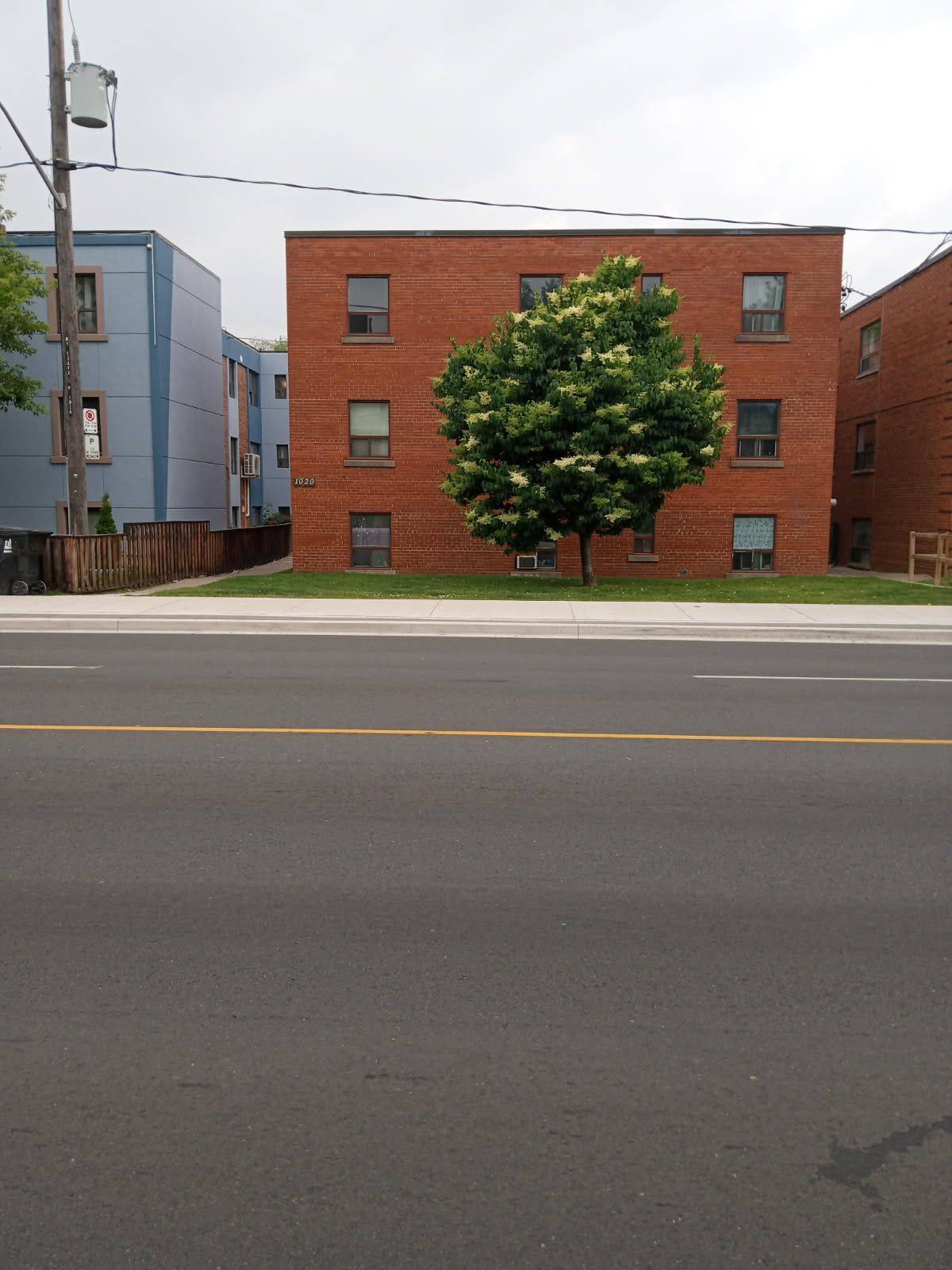 Toronto E03, ON M4B 2T3,1020 O'Connor DR