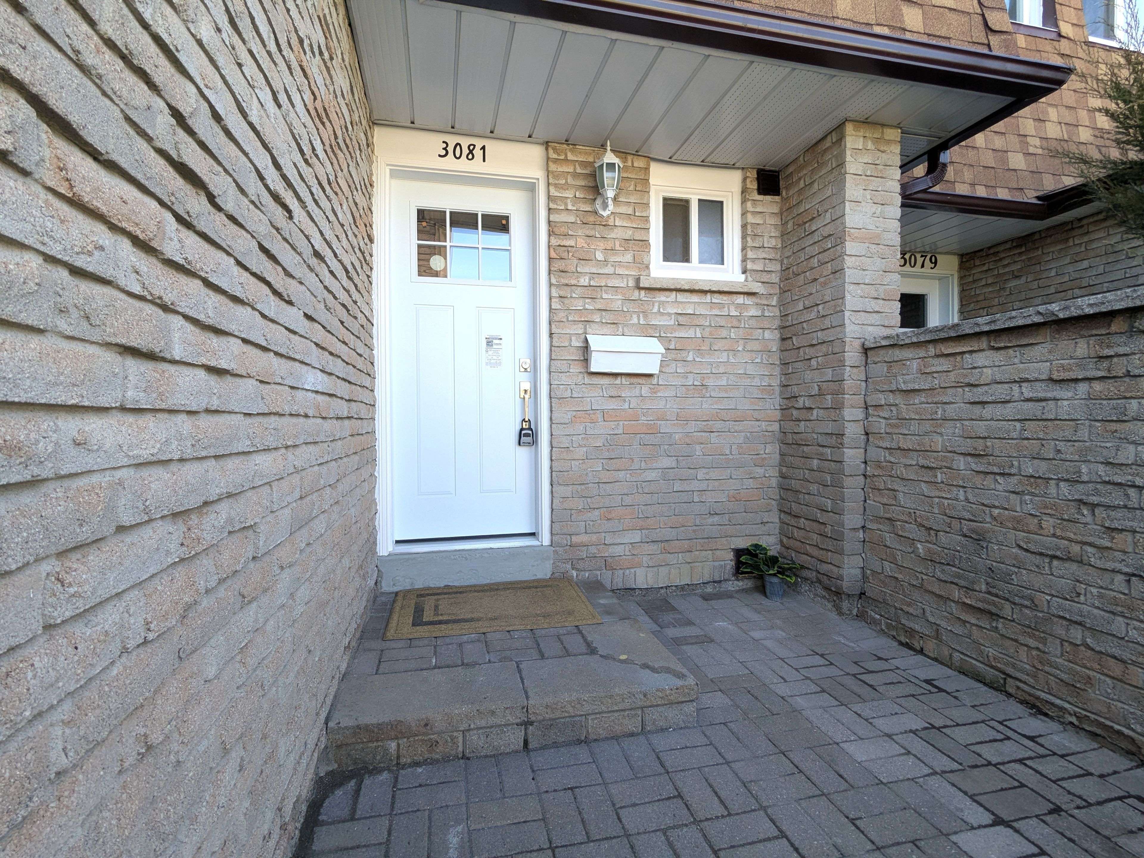 Toronto E05, ON M1W 1S8,3081 Bridletowne CIR