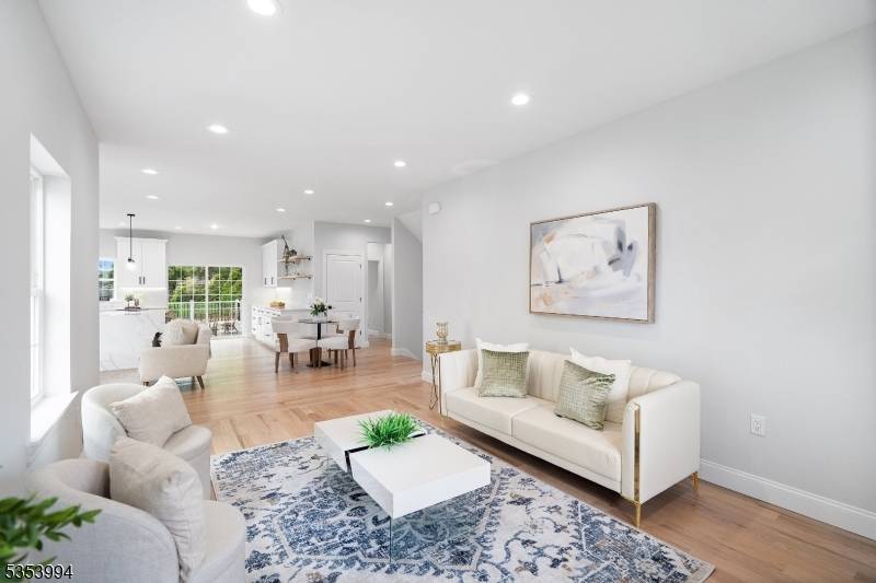 Woodbridge Twp., NJ 07067,695 Inman Ave