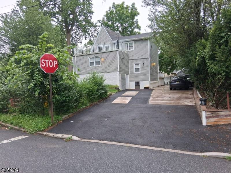 Teaneck Twp., NJ 07666,234 Liberty Rd