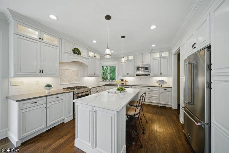 Washington Twp., NJ 07840,2 Wakefield Dr