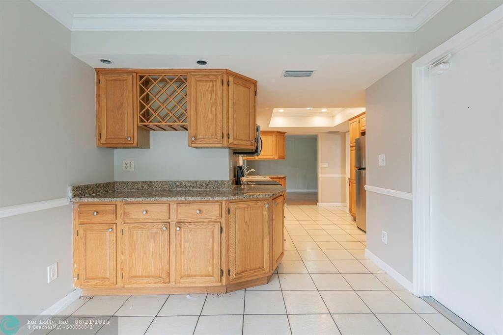 Plantation, FL 33313,Address not disclosed