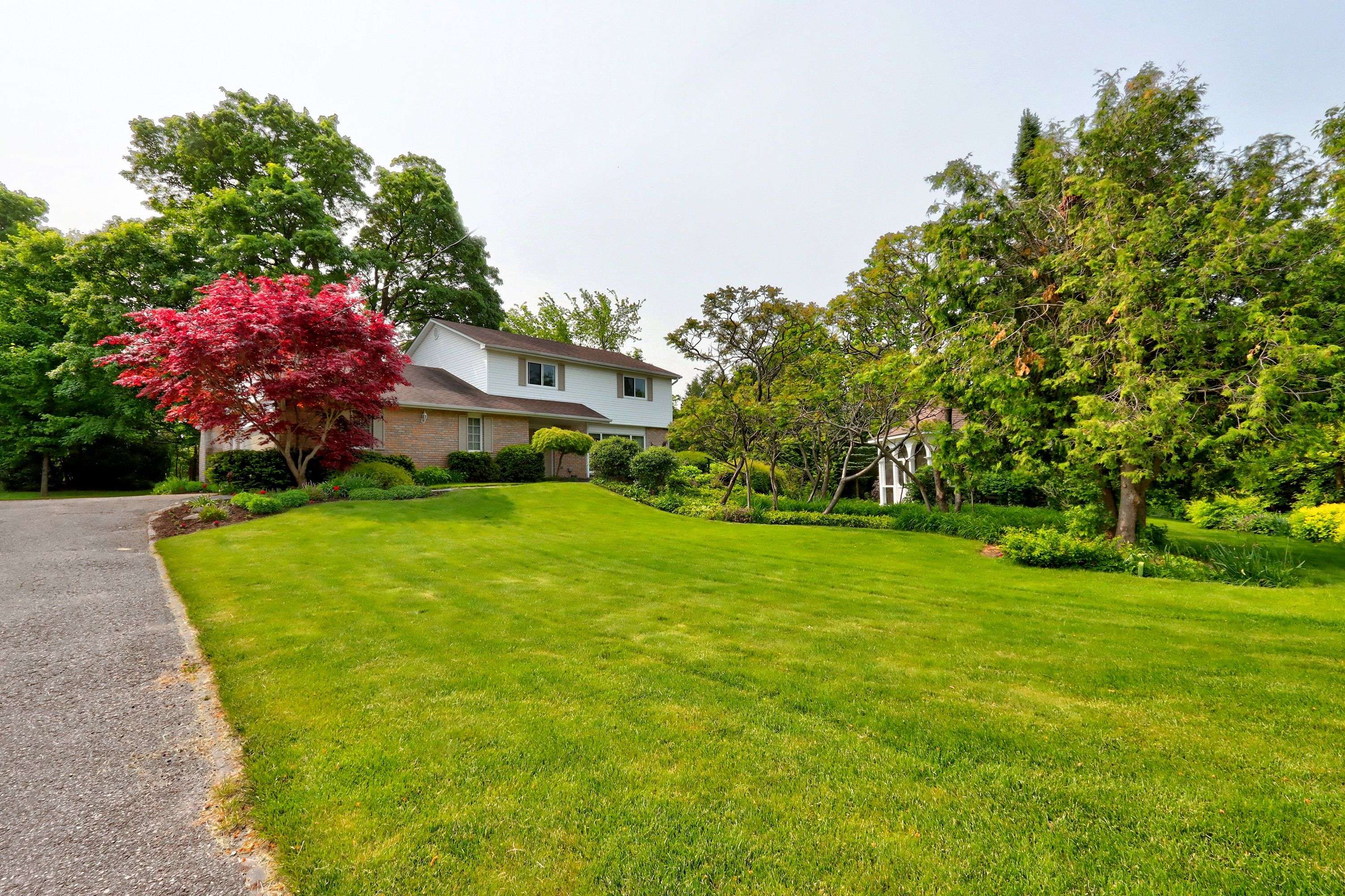 Halton Hills, ON L7G 4S4,12826 Silvercreek DR