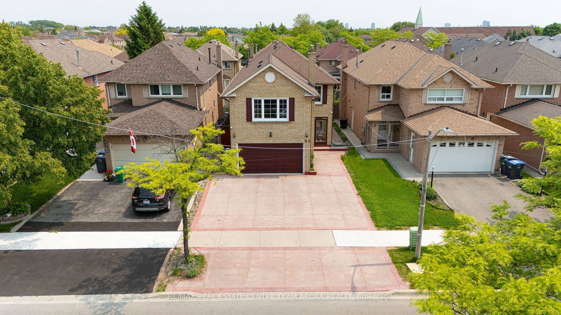 Brampton, ON L6Z 4G8,53 Cheviot CRES