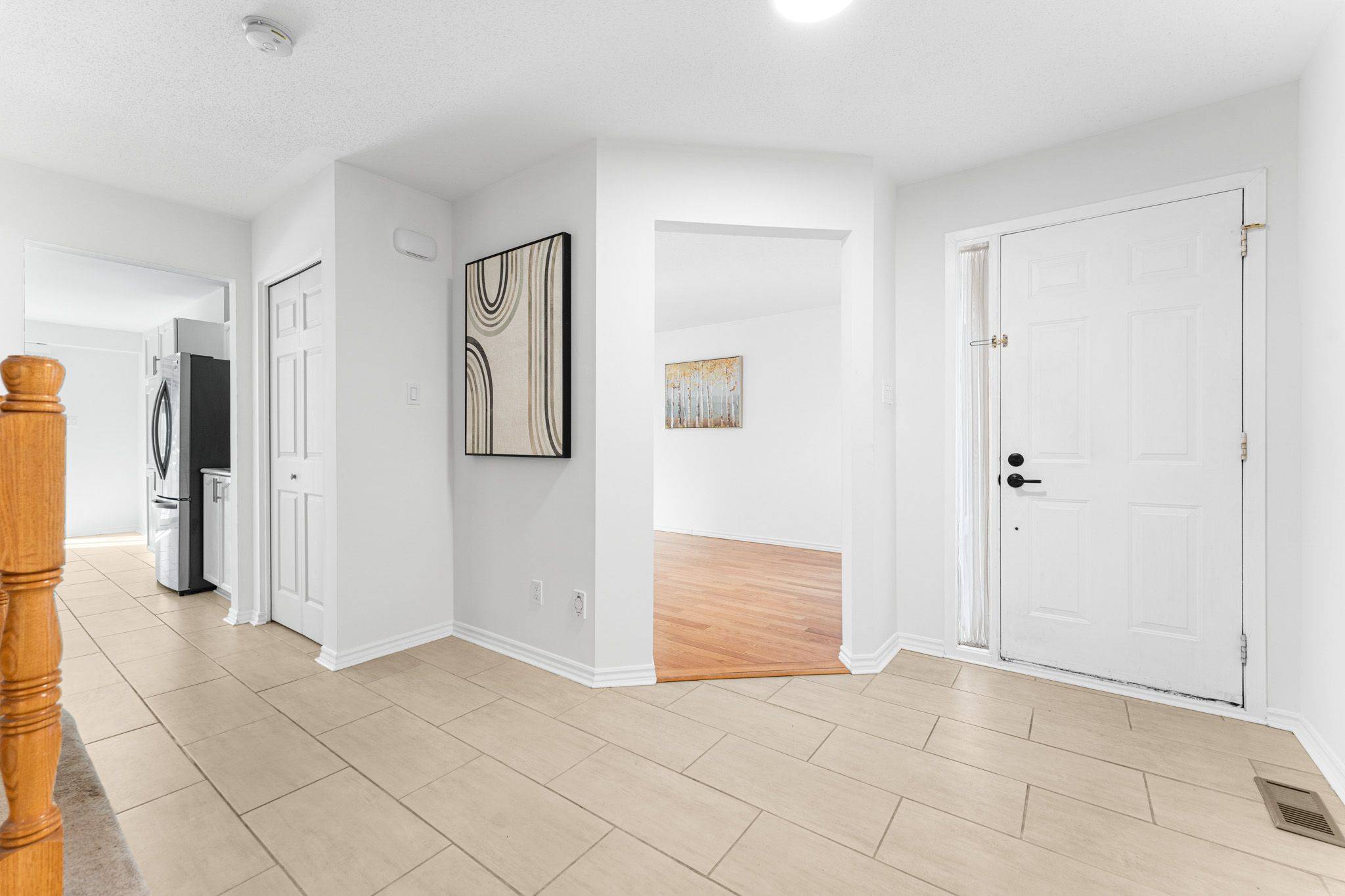 Kanata, ON K2K 2R8,33 Inverary DR