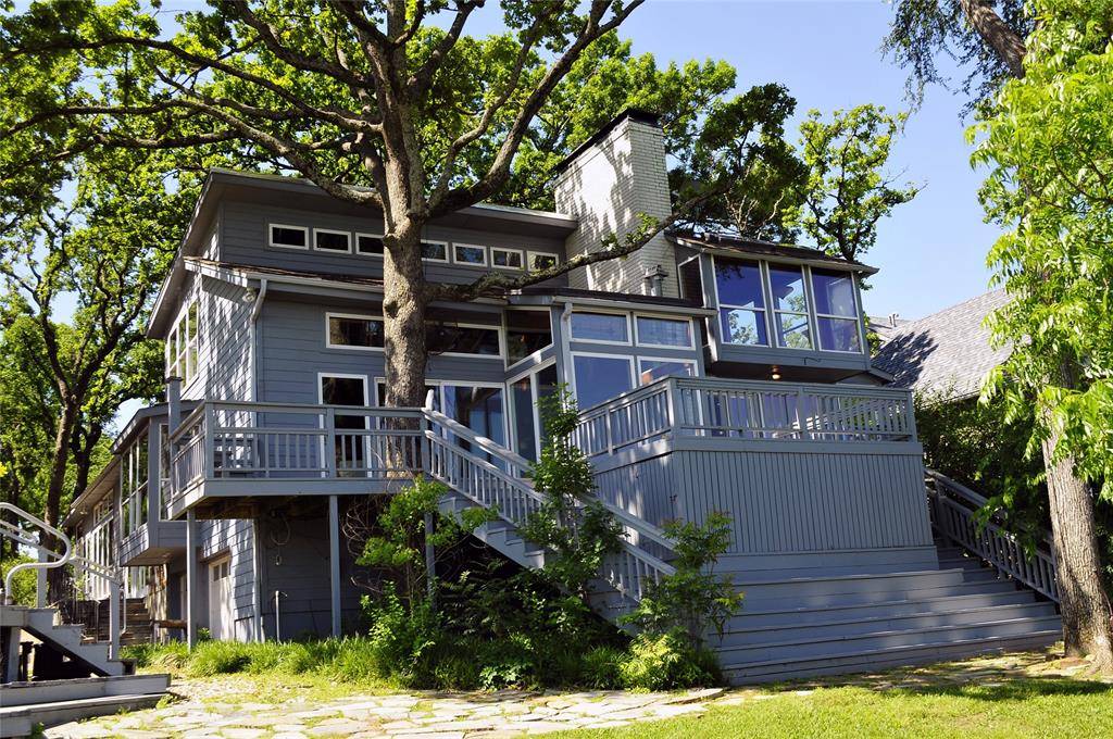 Lake Kiowa, TX 76240,1007 Kiowa Drive W