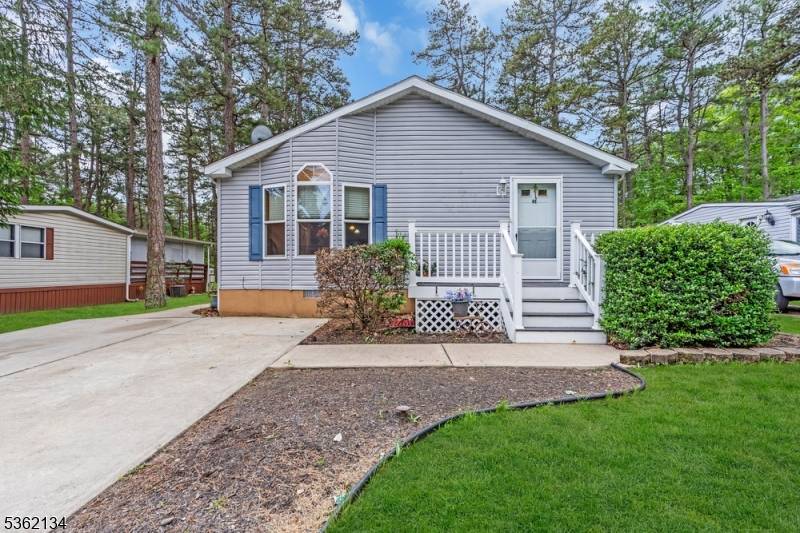 Jackson Twp., NJ 08527,45 Goldenrod Place
