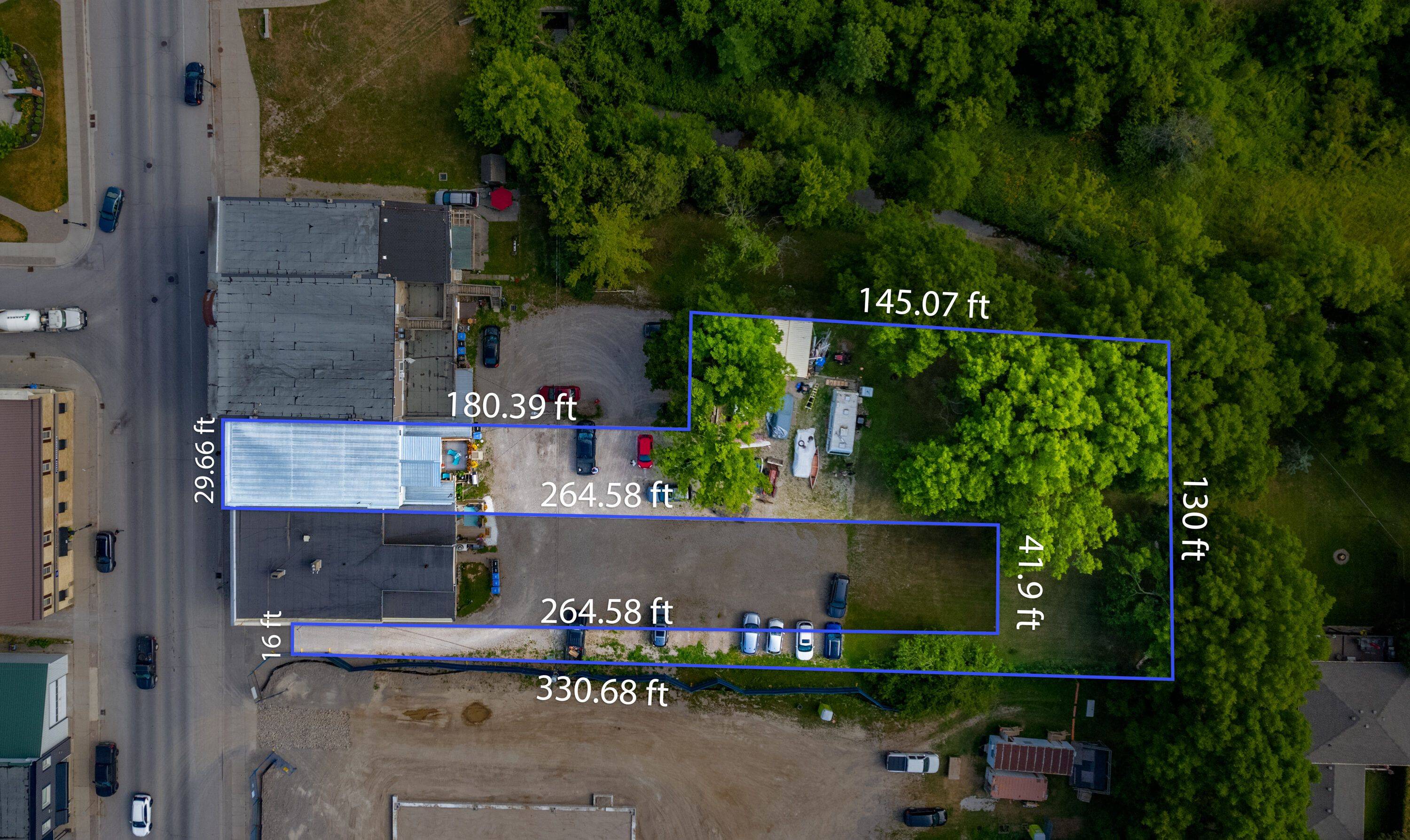 North Middlesex, ON N0M 2K0,206 Main ST E