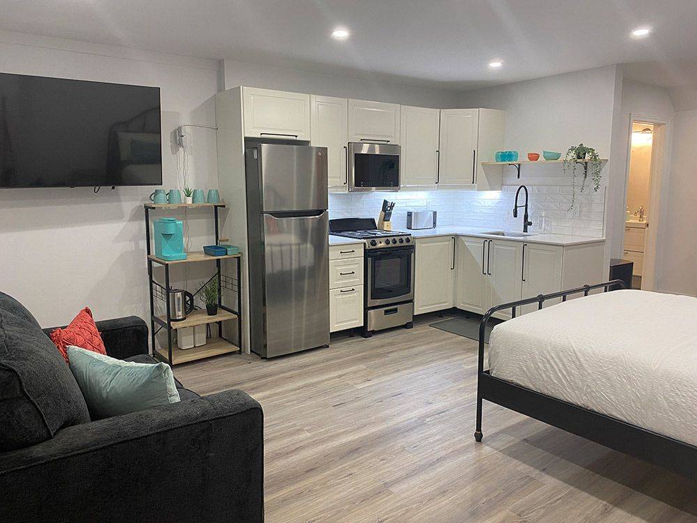 Central Elgin, ON N5L 1H1,483 George ST
